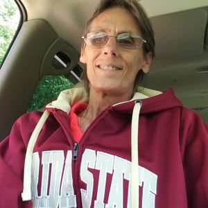 Meet your Posher, Joyce